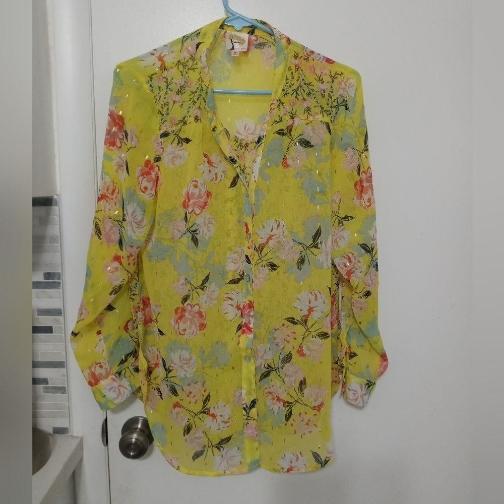 Fig And Flower Anthropologie Beautiful Yellow Shimmer Floral Sheer Blouse